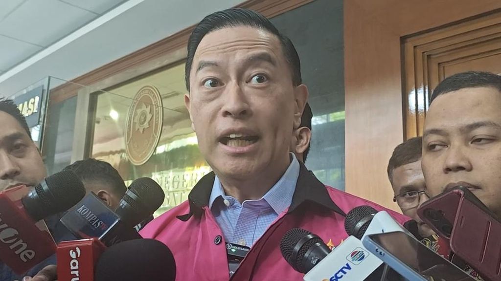 Tom Lembong: "Jangan Bawa-bawa Keluarga" Terkait Pemeriksaan Istrinya oleh Kejagung